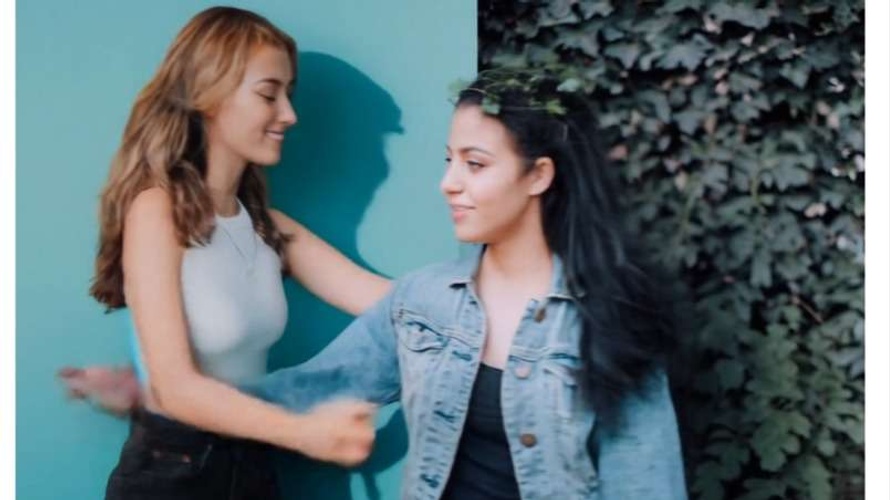 AI Hug Video Studio